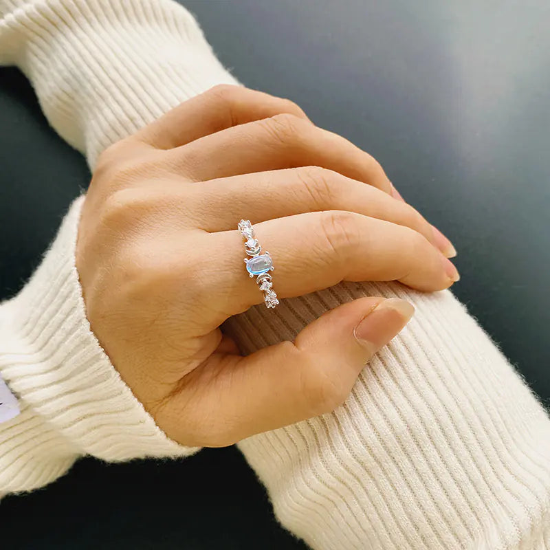 Arlore Moonstone Ring