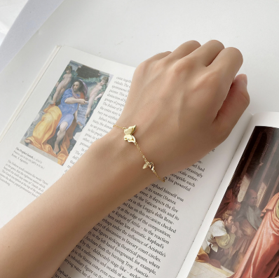 Arlore Butterfly Armband